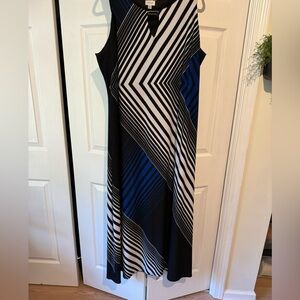 Black and blue sleeveless dress